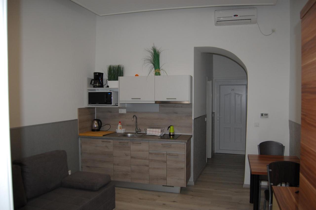 Belvaros Apartmanhaz Sopron Dış mekan fotoğraf